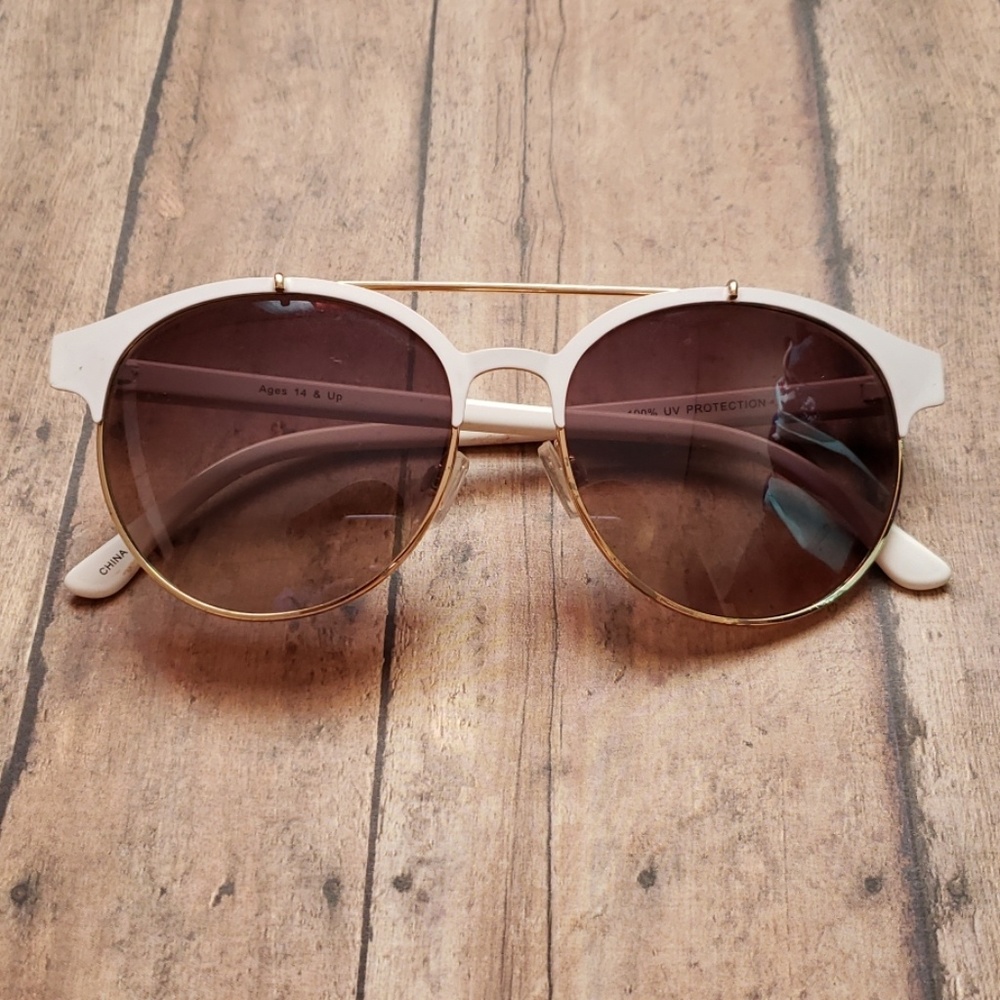 White sunglasses